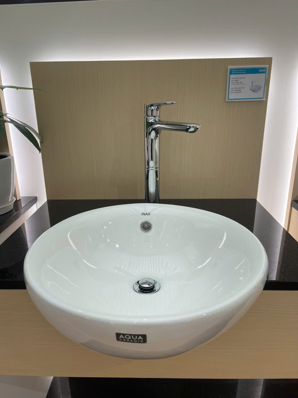 Vòi Chậu Đặt Bàn Inax LFV-1402SH