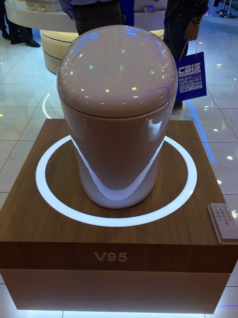 Bàn cầu thông minh Viglacera V95
