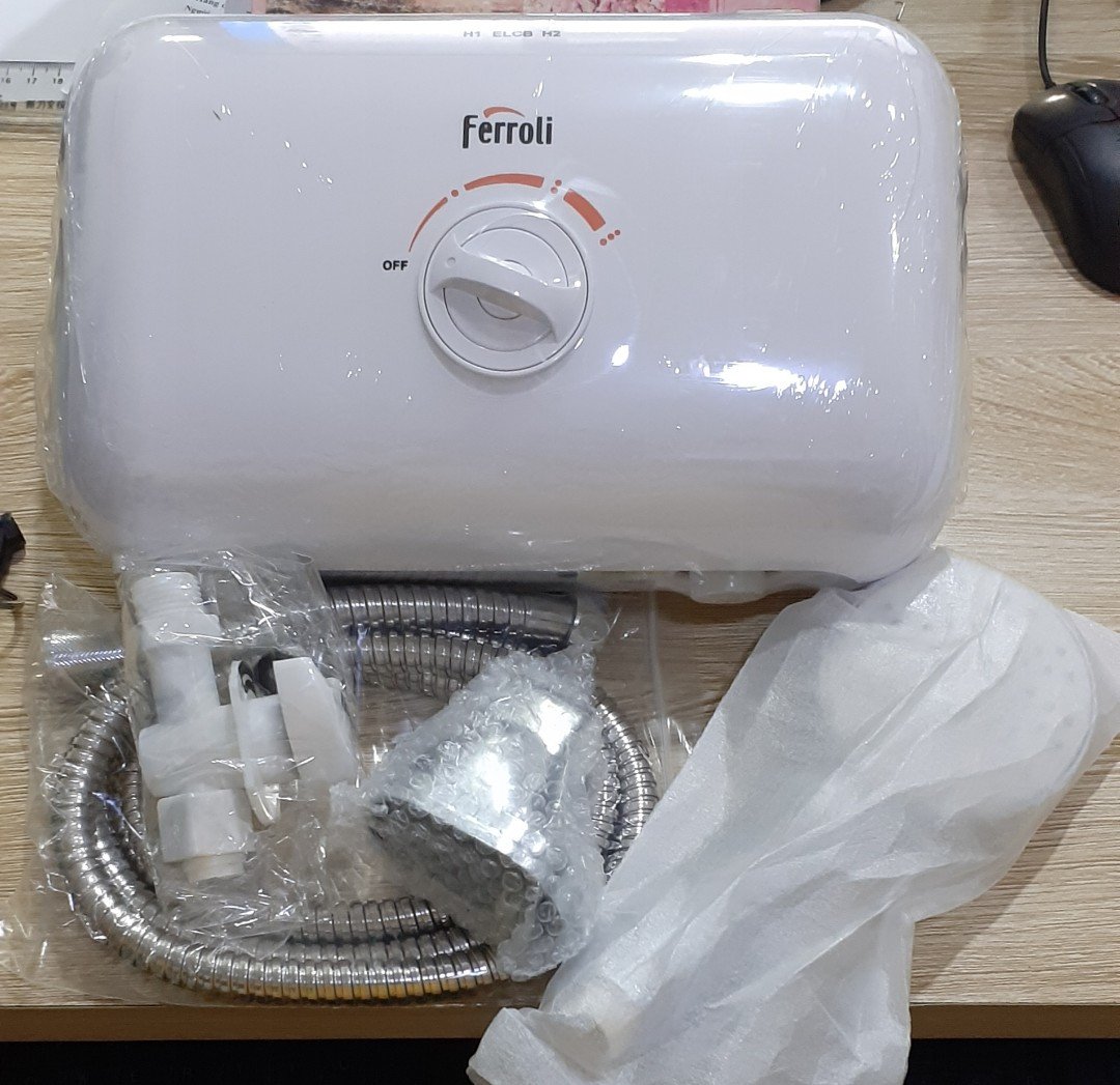 Bình Nóng Lạnh Trực Tiếp Rita TE