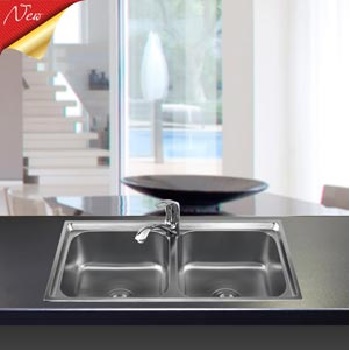 Chậu rửa chén Sơn Hà S82 Inox 304