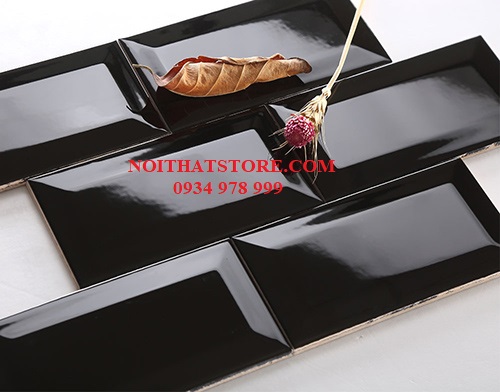 Gạch thẻ 10×20 đen bóng vát