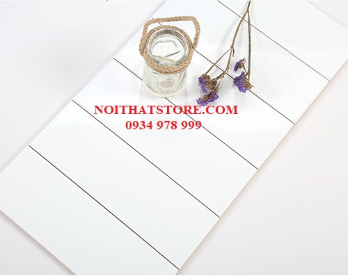 Gạch thẻ 10×30 trắng mờ phẳng
