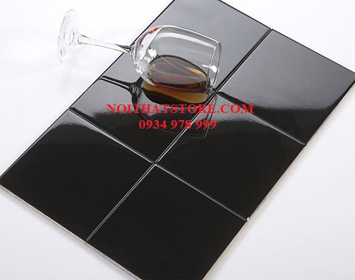 Gạch thẻ vuông đen bóng phẳng 20×20