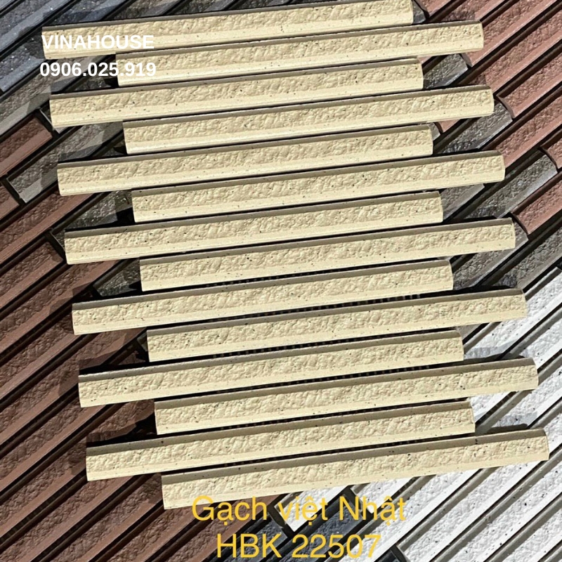 Gạch trang trí Việt Nhật HBK-22507