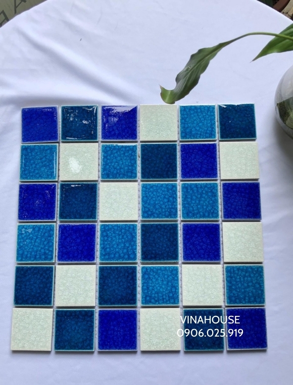 Gạch mosaic gốm men rạn trắng xanh