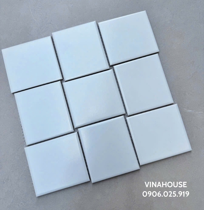 Gạch mosaic màu trắng bóng