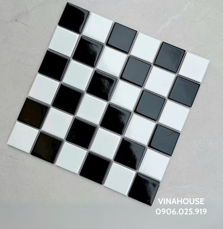 Gạch mosaic phối trắng đen