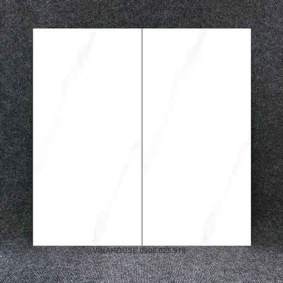Gạch ốp tường 30×60 bóng kính trắng trơn 36025