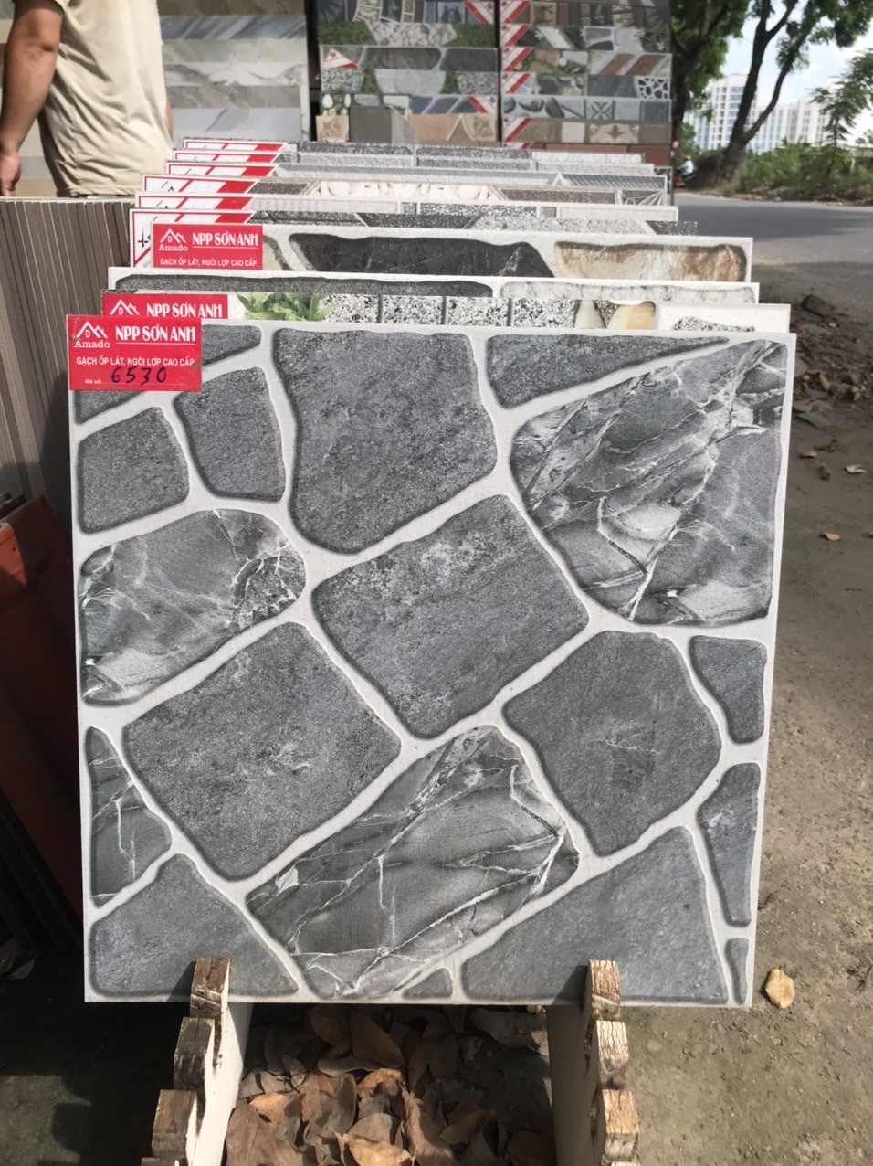 Gạch sân vườn Vitto kích thước 50×50 cm mã 6530 giá rẻ