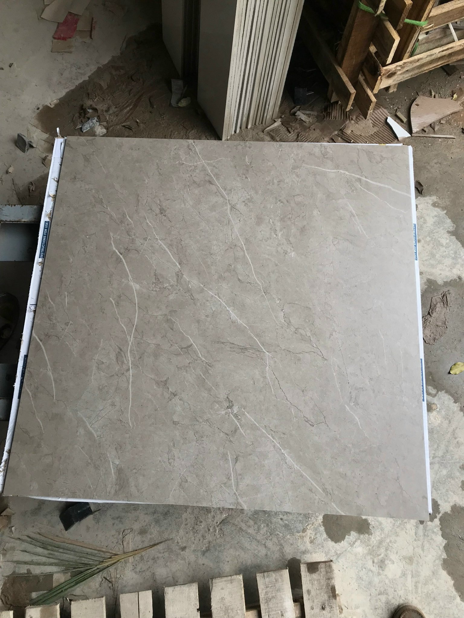 Gạch lát nền Á Mỹ 80×80 mã 9853