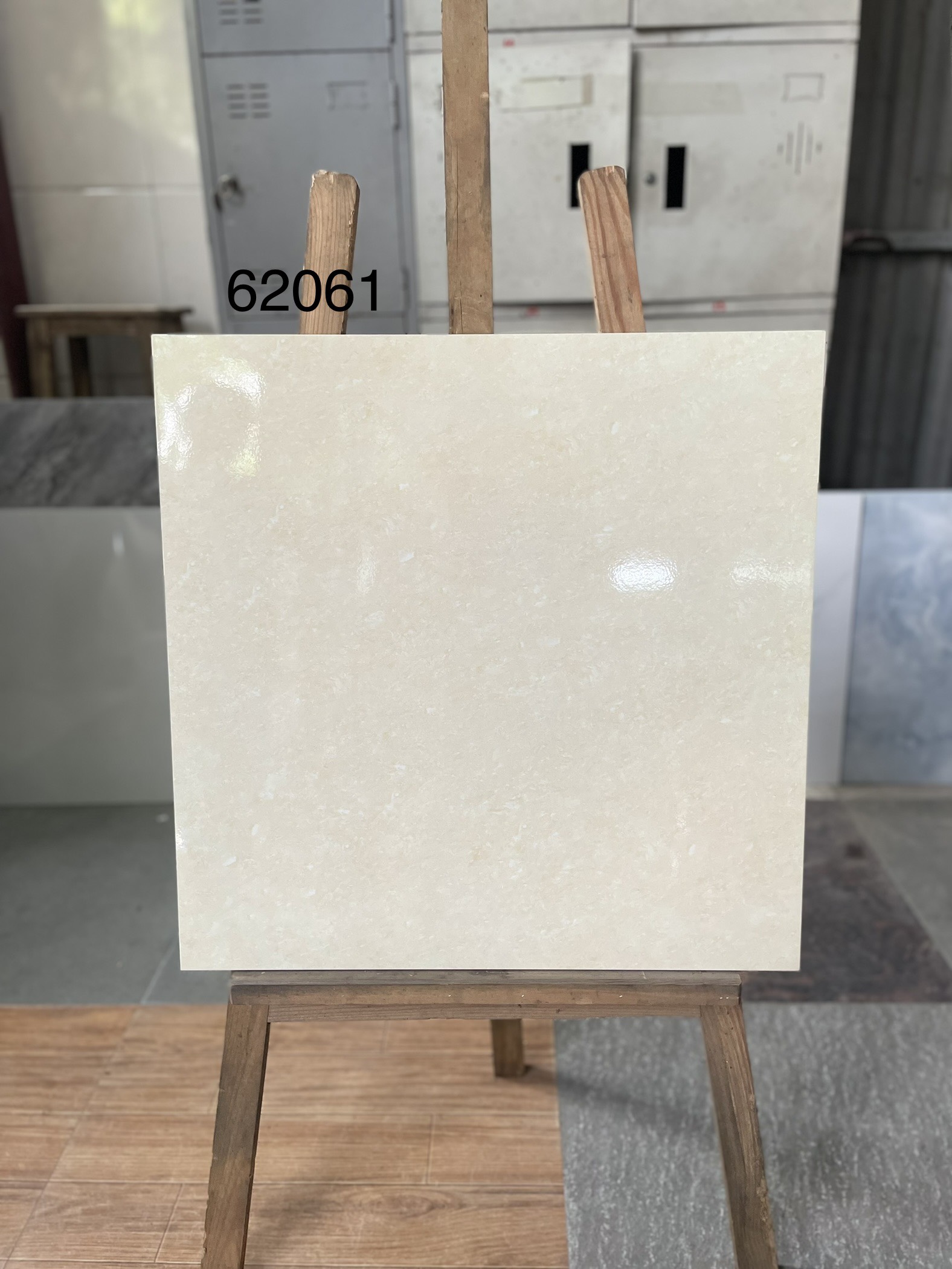Gạch Lát Nền KT 60×60 Ceramic Catalan Mã 62061