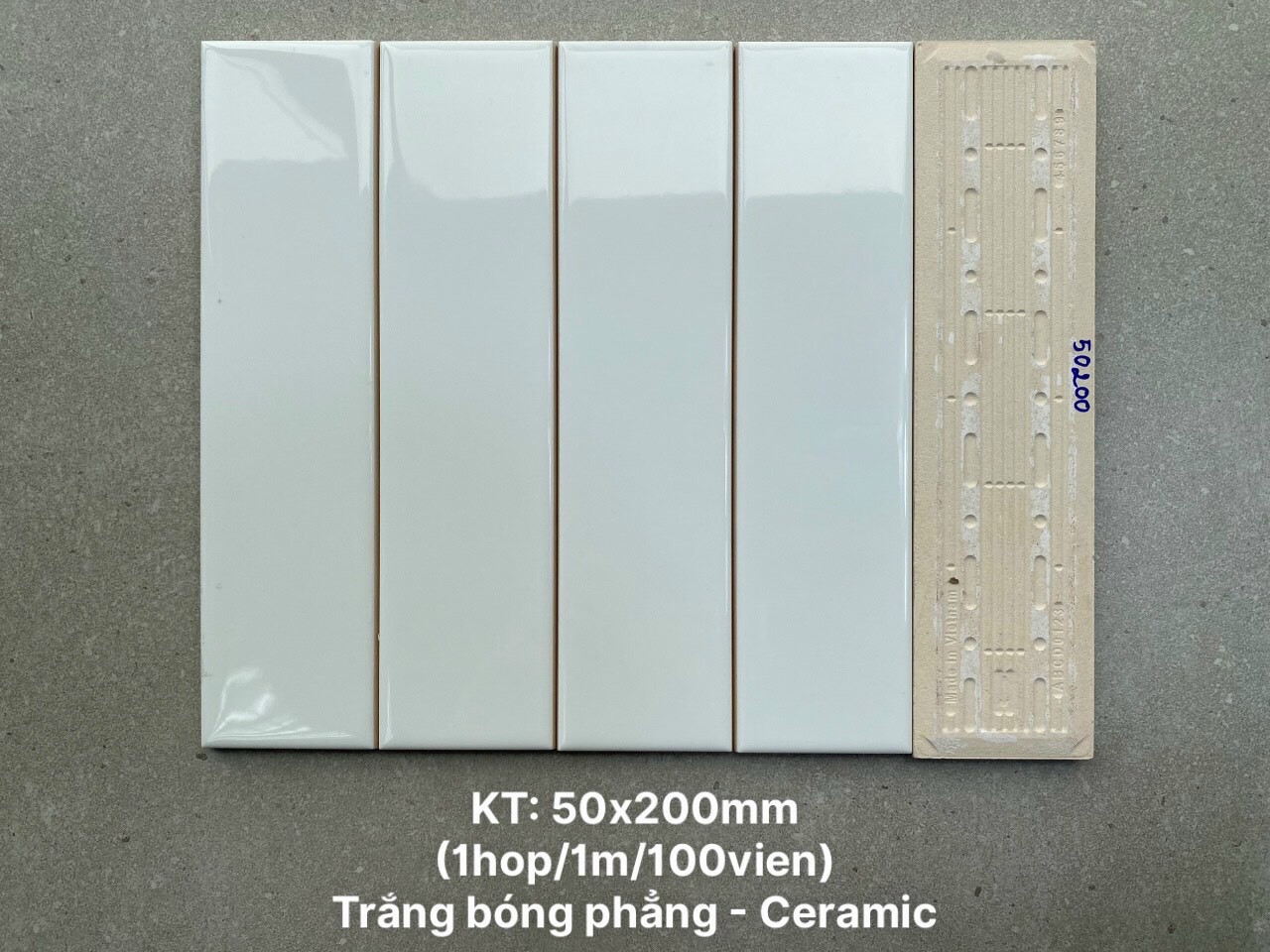 Gạch Trang Trí KT 50x200mm mã 50200 màu trắng