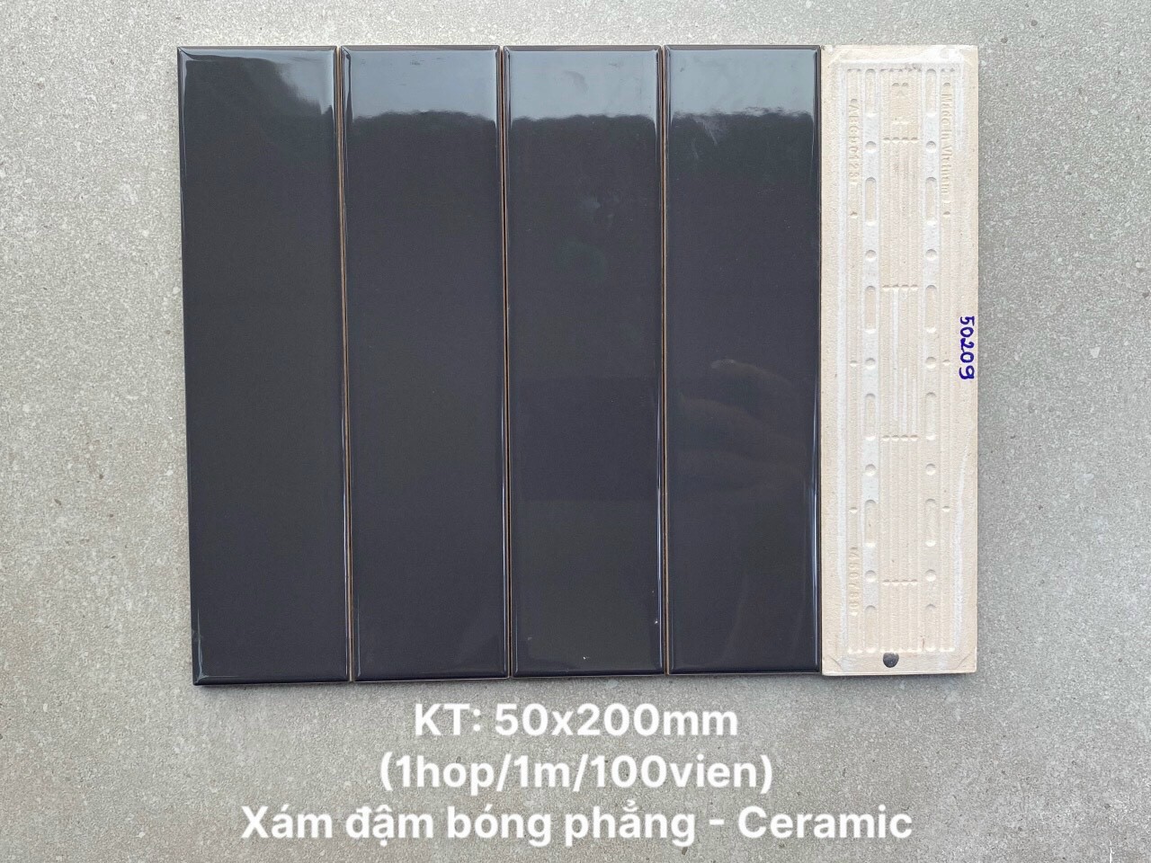 Gạch Trang Trí KT 50x200mm mã 50209 màu xám đậm