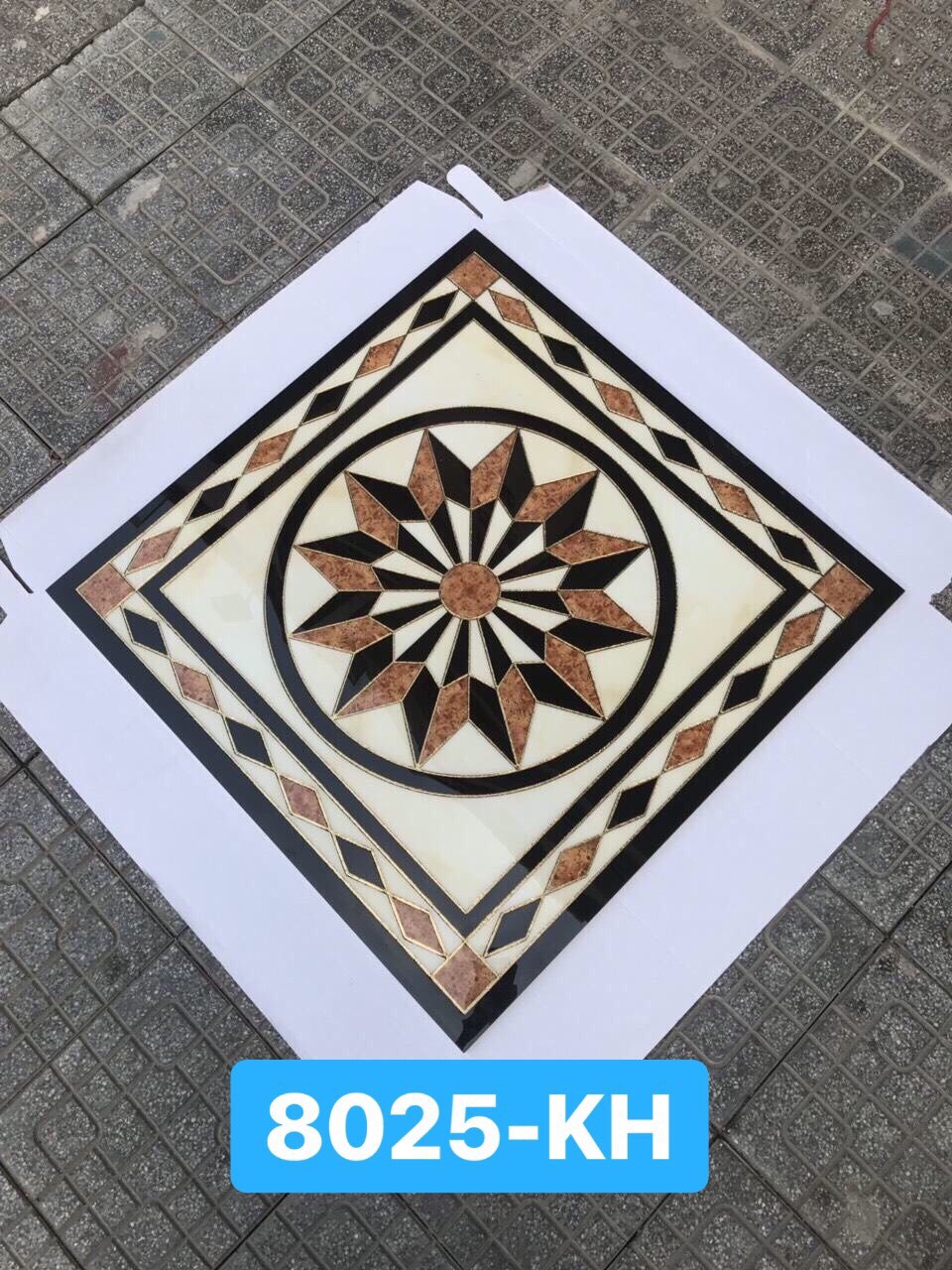 Viên chiếu nghỉ đơn 80×80 mã KH 8025 bông hoa 12 cánh